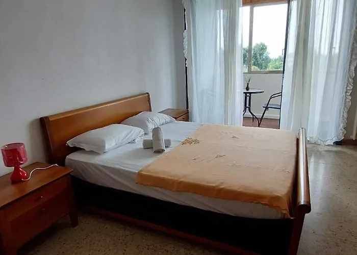 ## Punto Fm## Apartment *